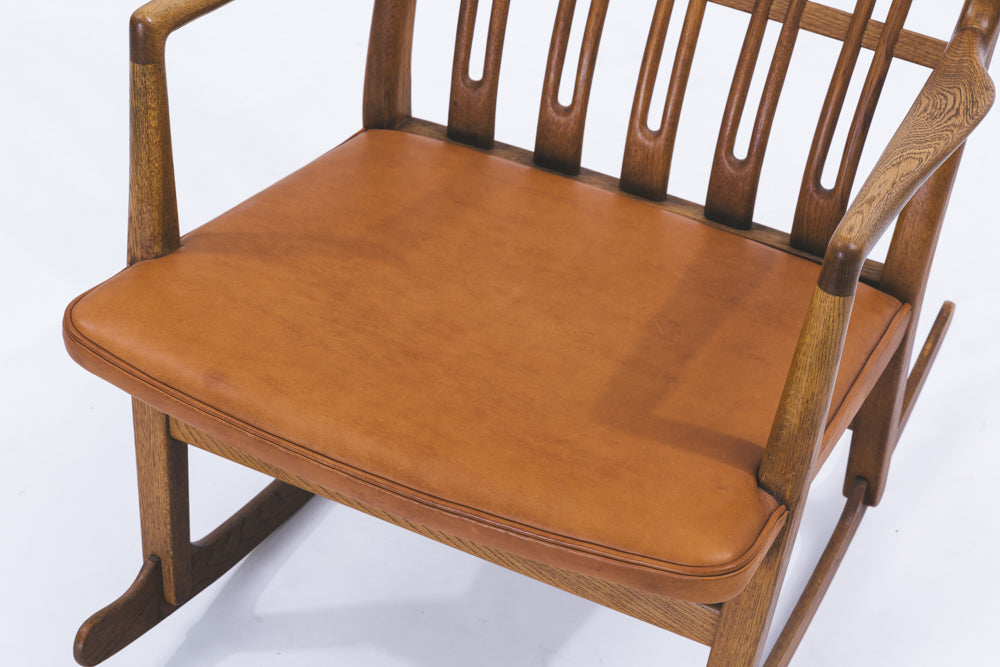 Hans J Wegner | ML33 Rocking chair