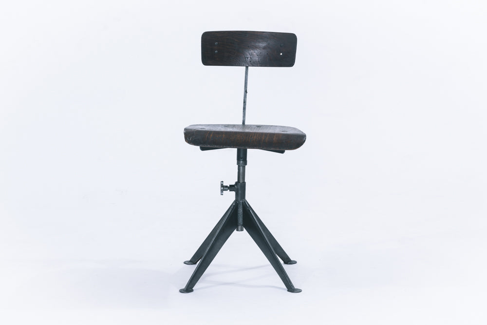 office swivelling chair