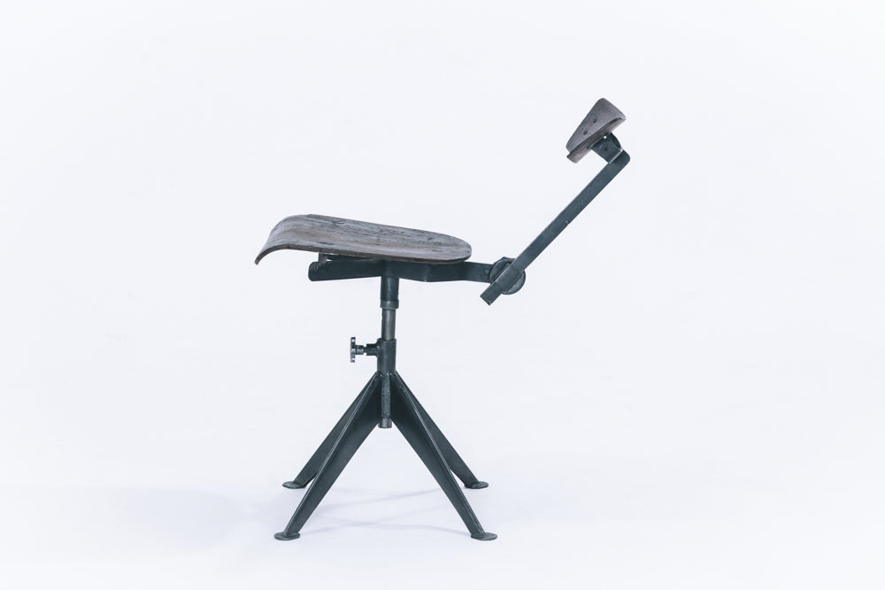 office swivelling chair