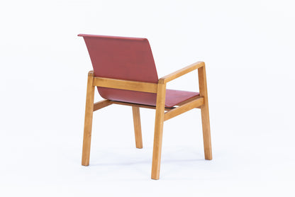 Alvar Aalto | 51 / 403 Hallway arm chair