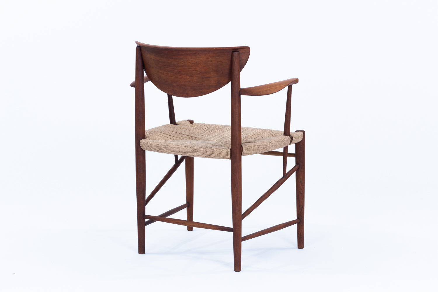 Peter Hvidt & Orla Molgaard Nielsen | model.316 arm chair – kaikki gallery