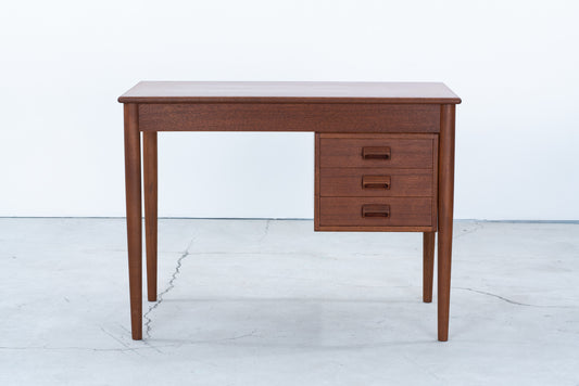 Borge Mogensen | model.131 desk