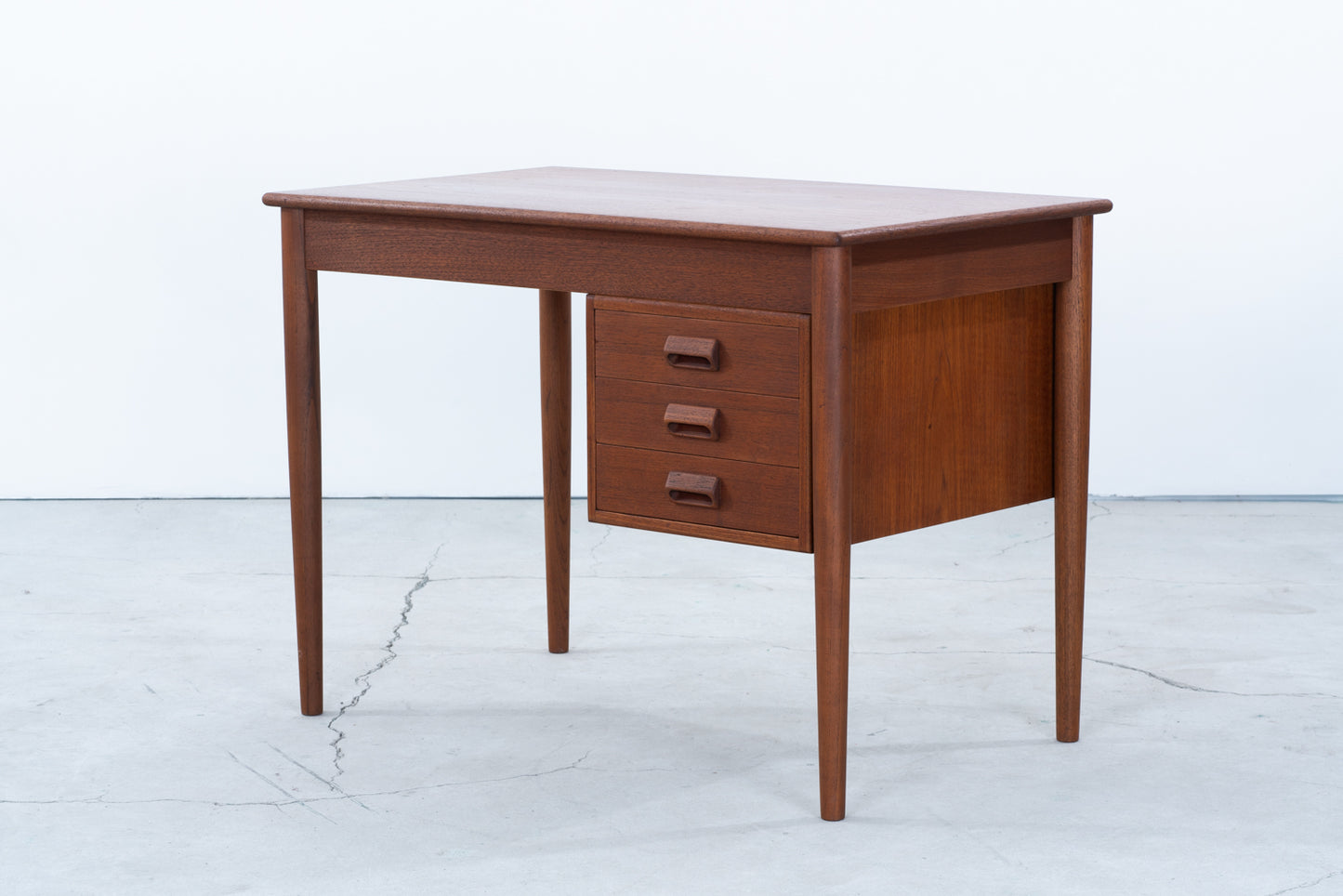 Borge Mogensen | model.131 desk