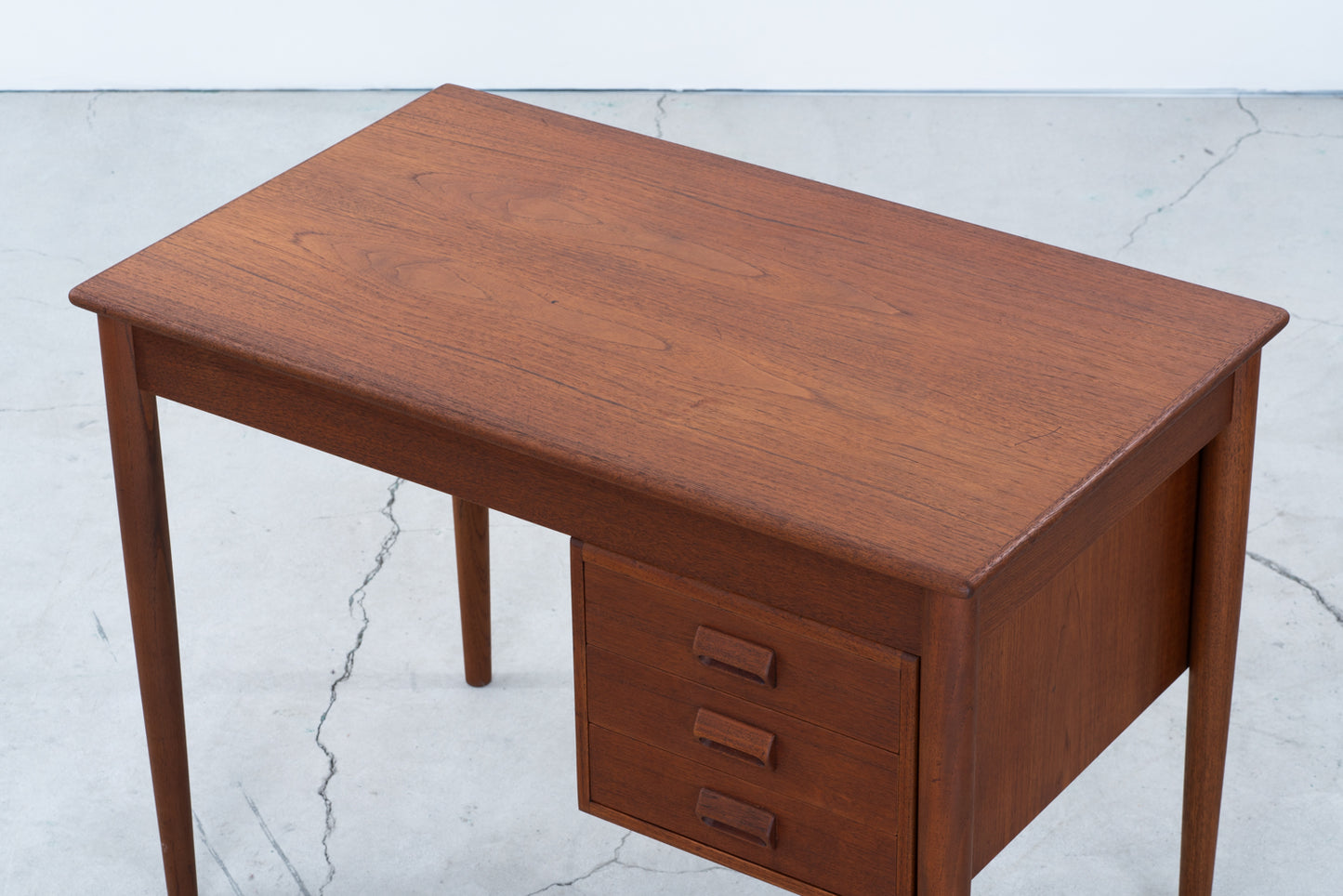 Borge Mogensen | model.131 desk