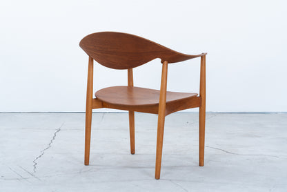 Ejner Larsen & Aksel Bender Madsen | “Metropolitan” Chair