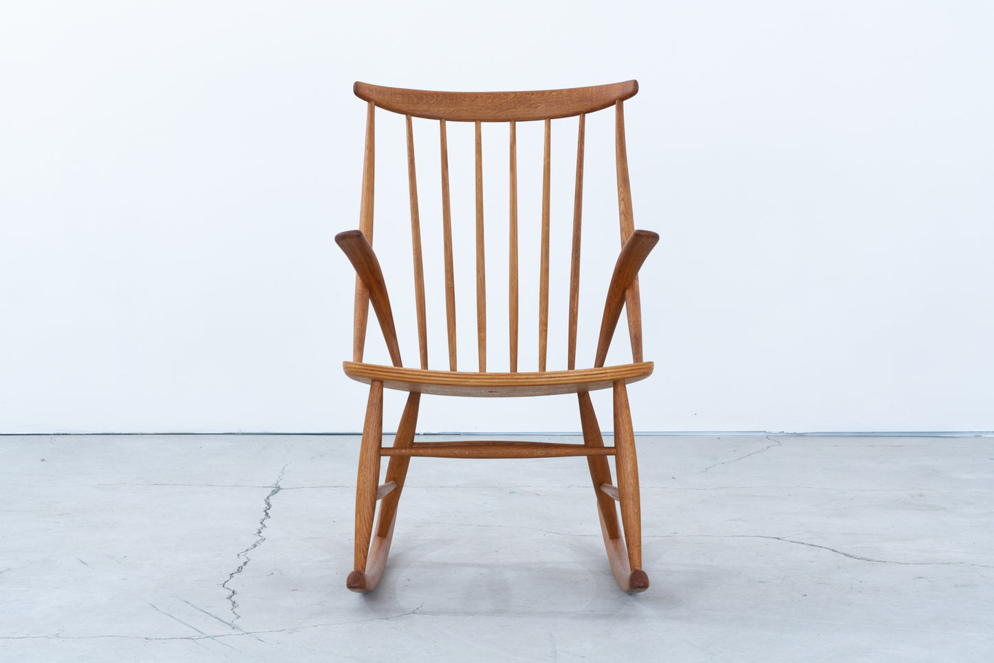 Illum Wikkelso | rocking chair