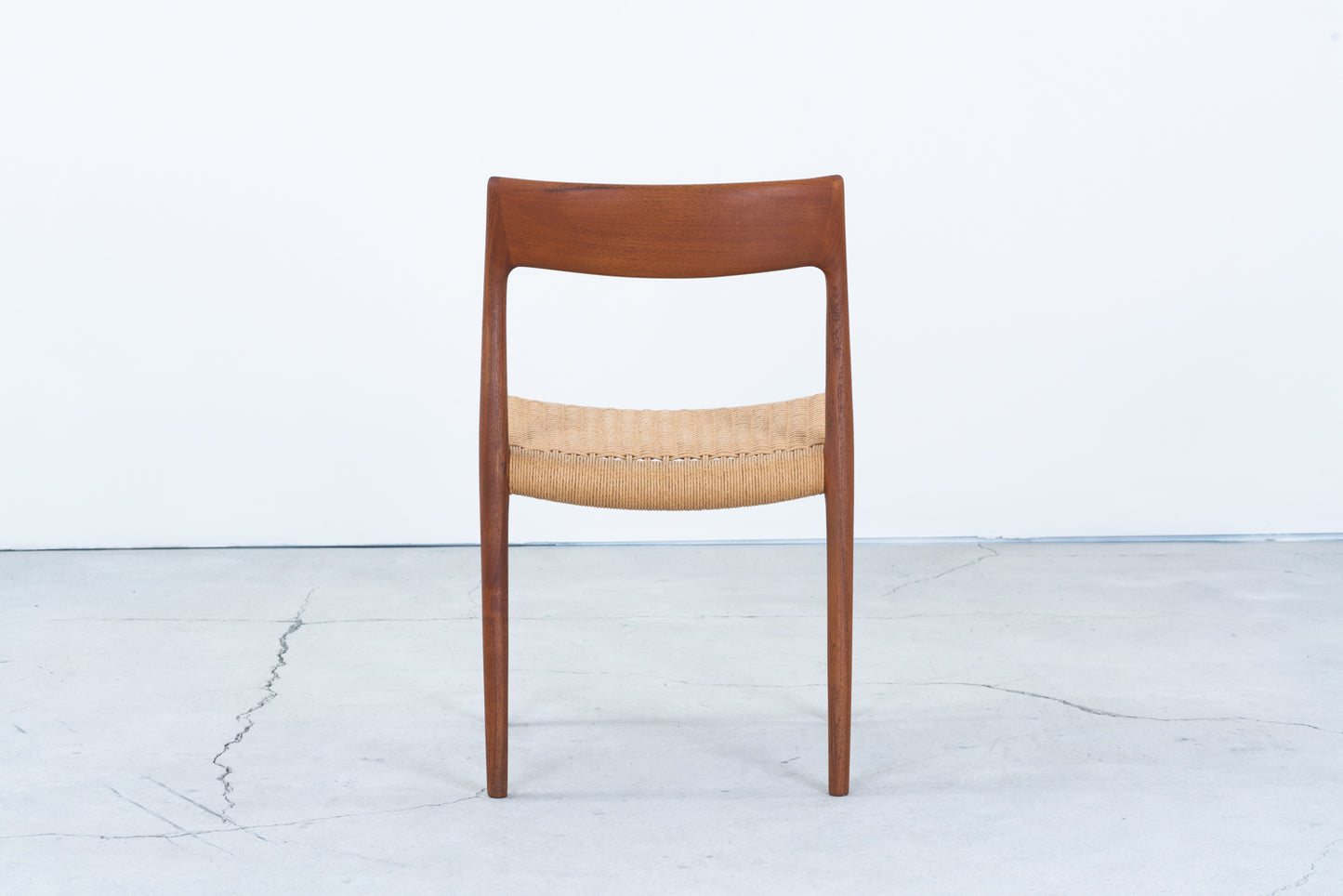 Niels Otto Moller | model.77 dining chair