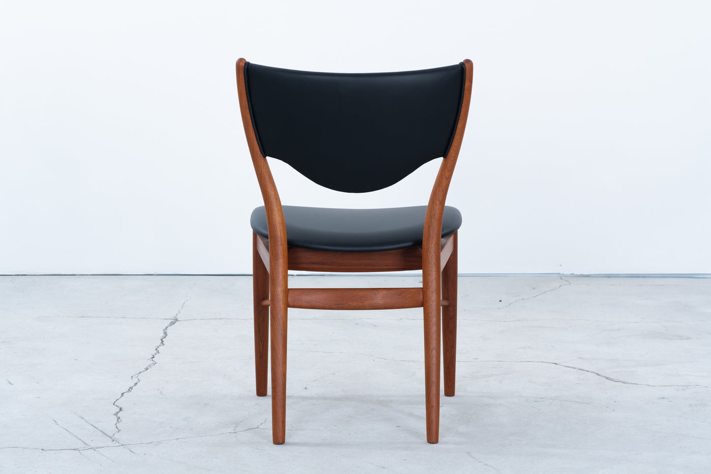 Finn Juhl | BO63 dining chair