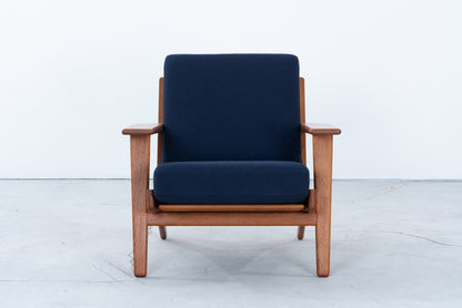 Hans J Wegner | GE290 easy chair