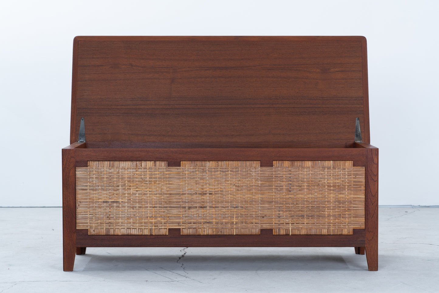 Kai Winding | PH52 blanket chest