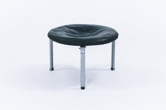 Poul Kjaerholm | PK33 stool