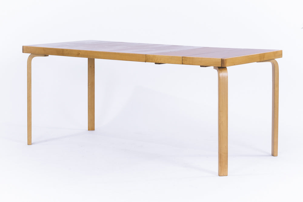 Aino Aalto | extension Table