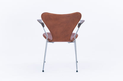 Arne Jacobsen | model.3207 seven chair
