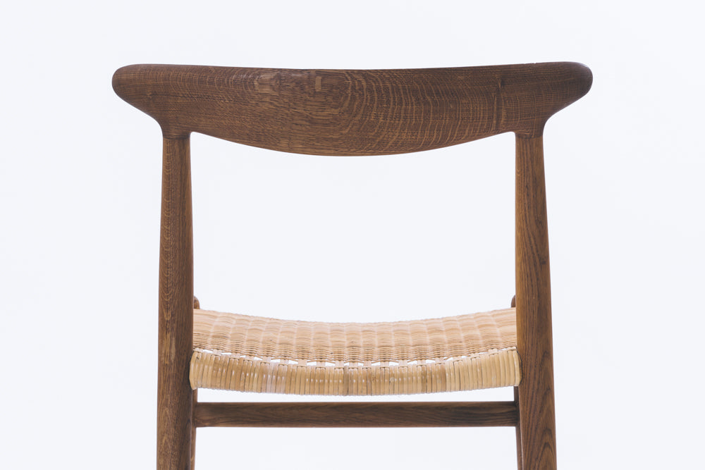 Hans J Wegner | W2 dining chair – kaikki gallery