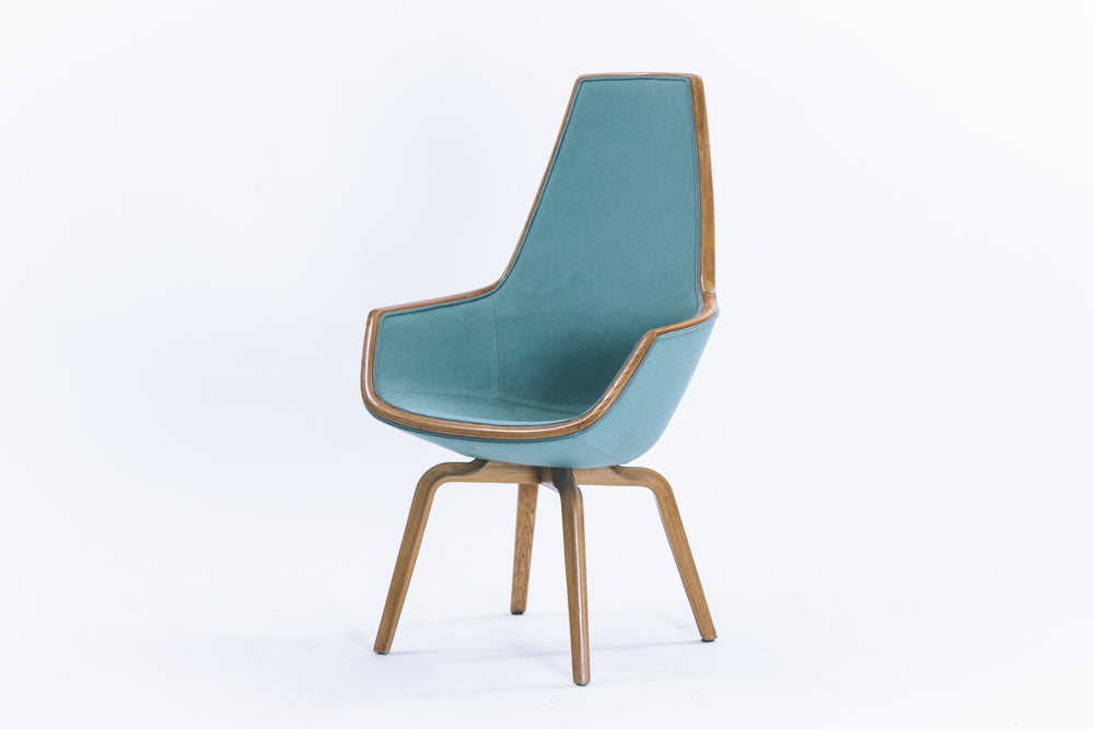 Arne Jacobsen Giraffe chair for SAS royal hotel kaikki gallery