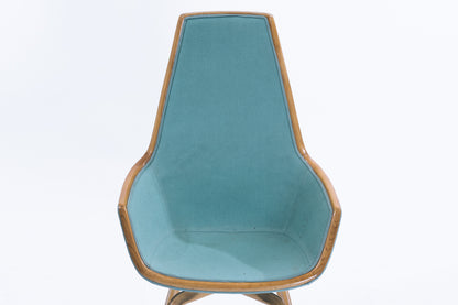 Arne Jacobsen | Giraffe chair for SAS royal hotel