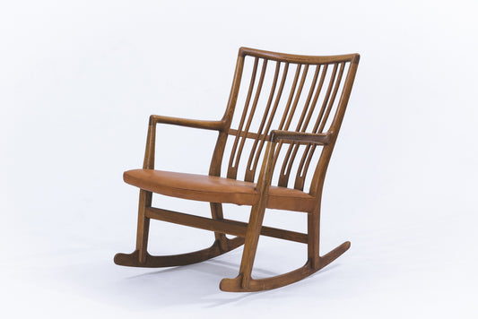 Hans J Wegner | ML33 Rocking chair